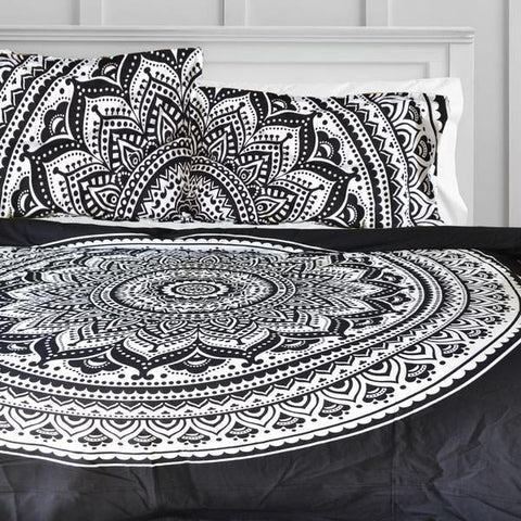 Celestial Foiled Black and White Medallion Duvet Covers Boho Duvet Cover Set with Pillows-Jaipur Handloom