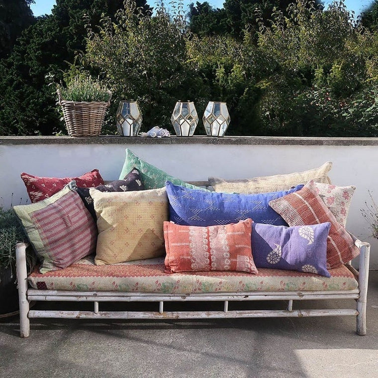 Top 4 Awesome Usage of Vintage Kantha Quilts