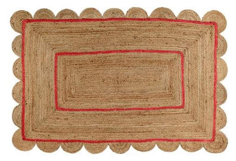 livng room scalloped rug 4 X 6