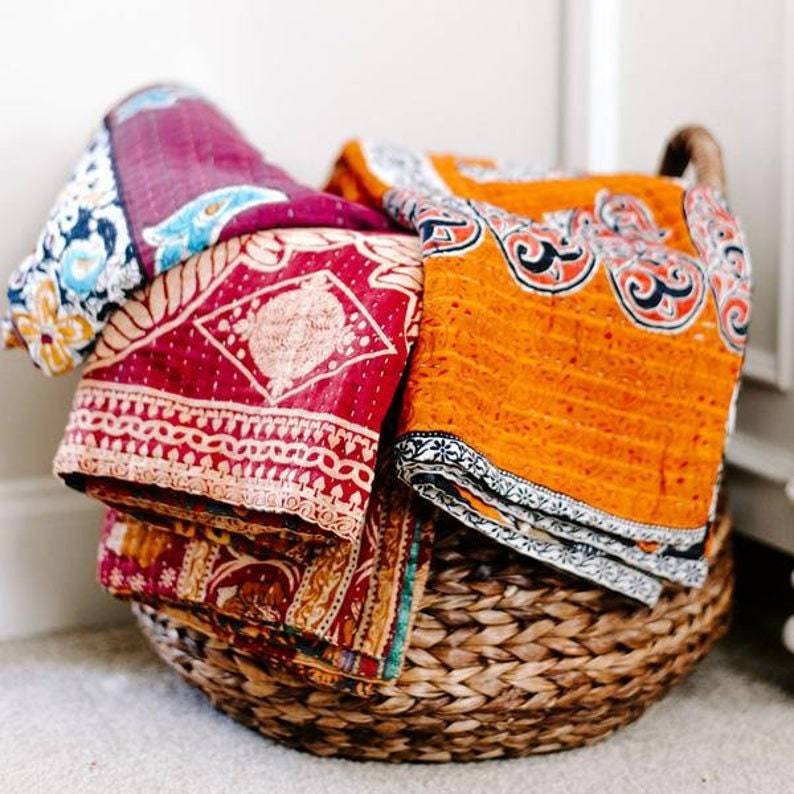 Indian Kantha Quilt Handmade Vintage Kantha Throw Indian Blanket Twin Bedspread Kantha Bed Cover Bohemian Quilt 85X55 Size Quilt