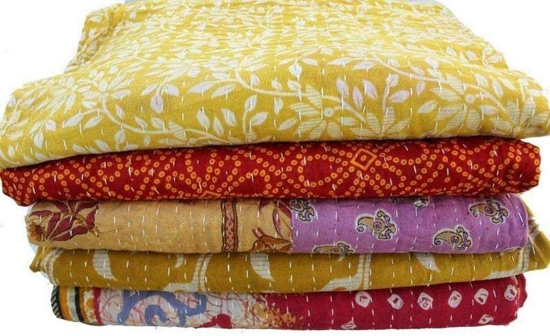 Floral Print Indian Kantha Quilt Bohemian Kantha Quilts Handmade Vintage Quilts Indian Kantha Throw Blanket Bedspread Quilting Bed Cover