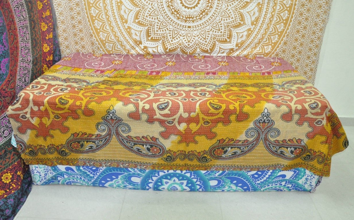 Aminta Sari Kantha Throw-Jaipur Handloom