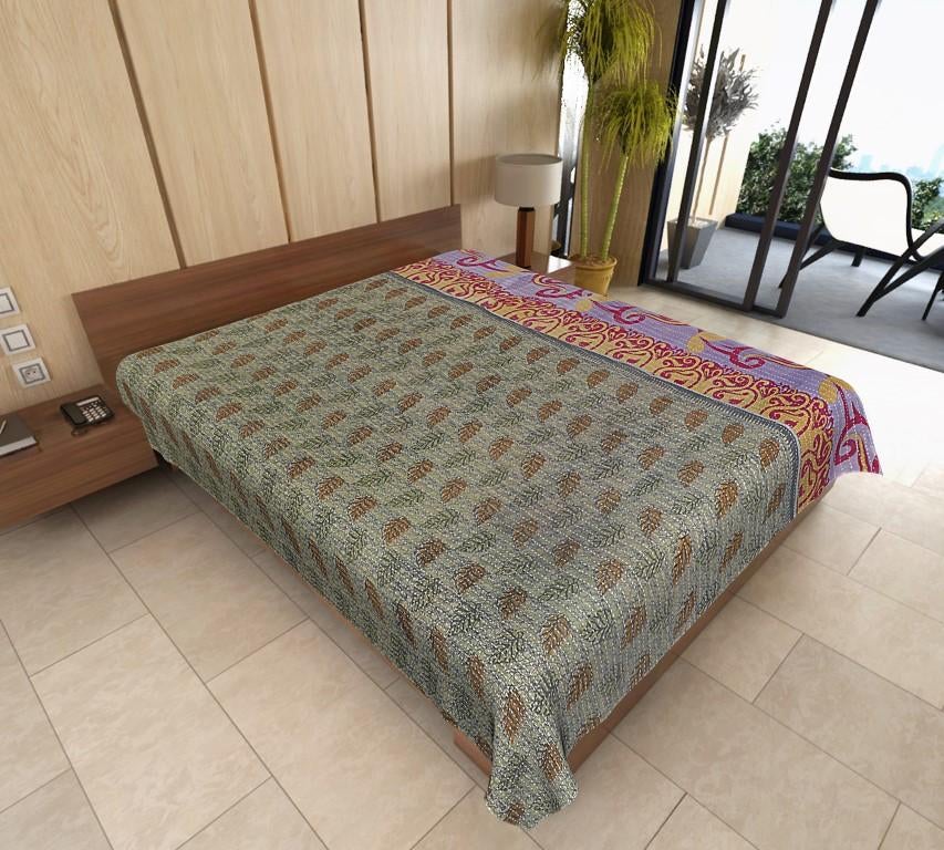 indian sari gudri kantha throw handmade quilted baby blanket-Jaipur Handloom